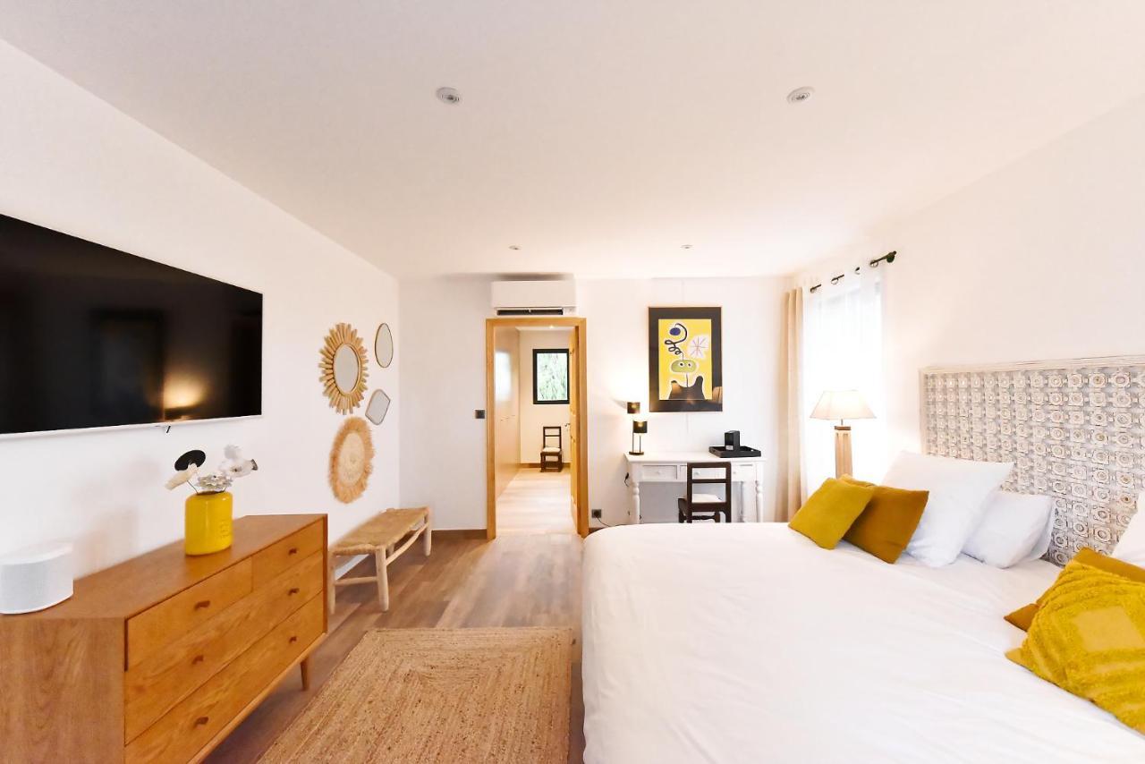 Le Mas Des Fees Hotel Eygalières Buitenkant foto