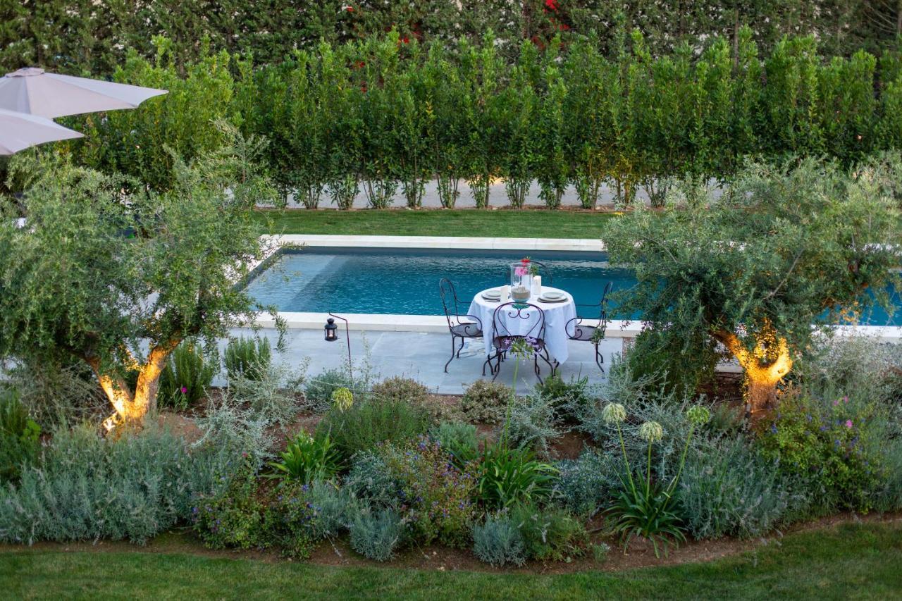 Le Mas Des Fees Hotel Eygalières Buitenkant foto