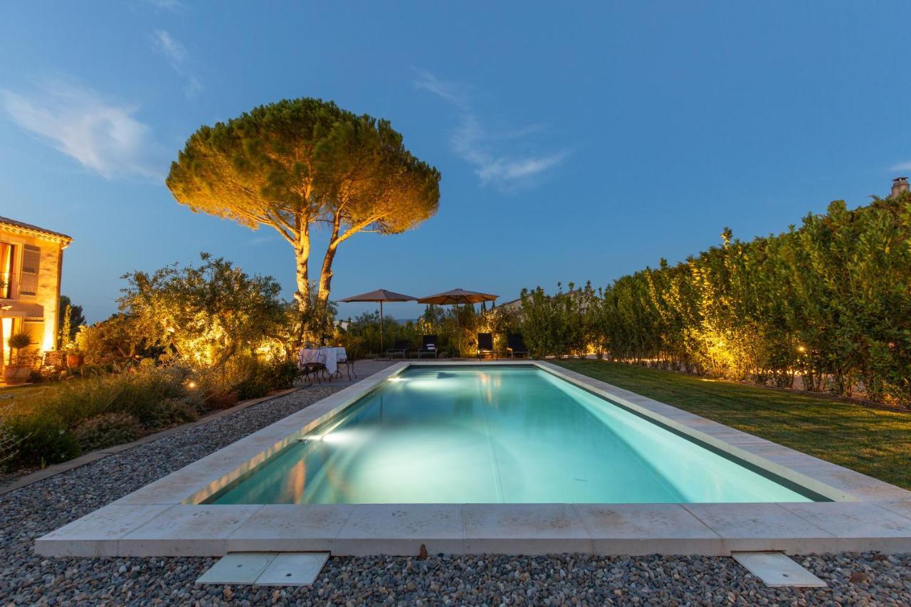 Le Mas Des Fees Hotel Eygalières Buitenkant foto