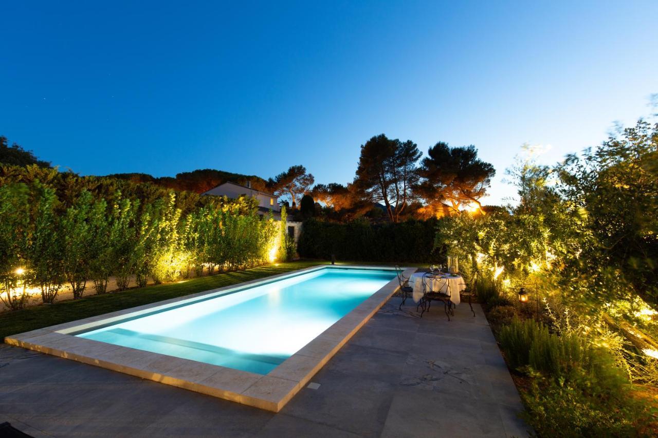 Le Mas Des Fees Hotel Eygalières Buitenkant foto